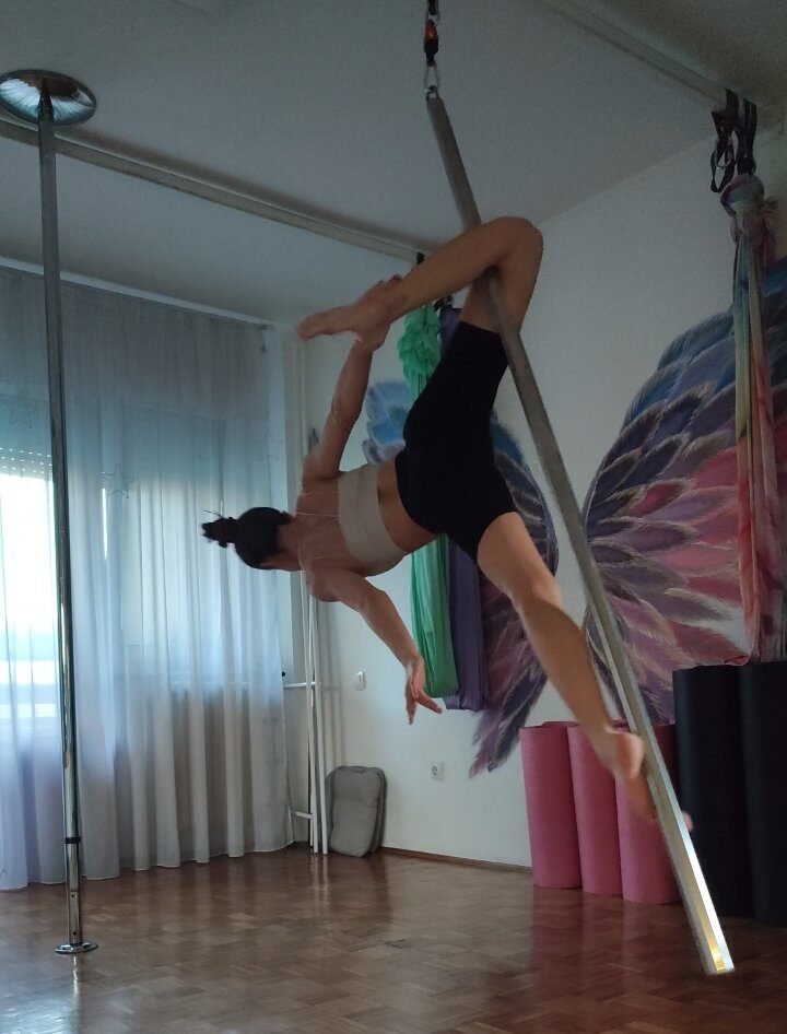 flay pole dance novi sad